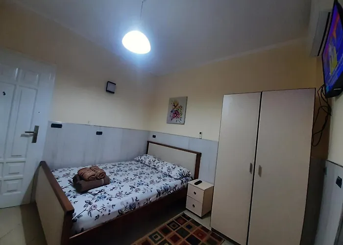 Lovely Appartament 1-3 Tiran