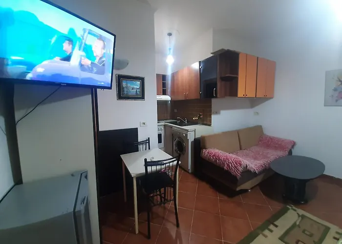 Lovely Appartament 1-3 Lägenhet